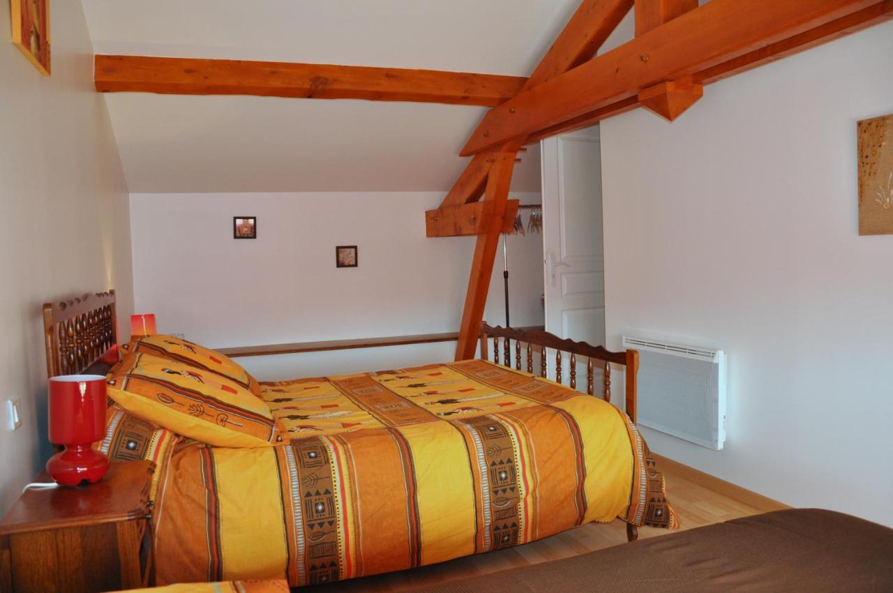 Gîte Chez ANTONIN Villeneuve-Lecussan Extérieur photo